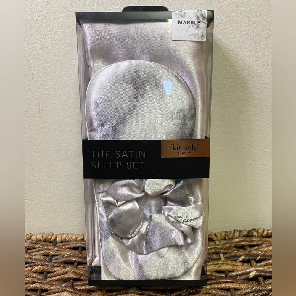 Kitsch Satin Sleep Set in Marble